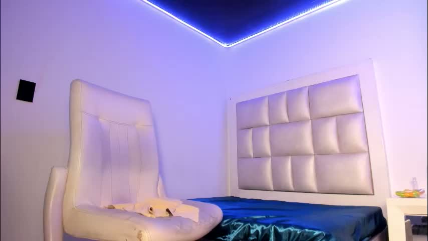 emma__js_ Cam Model Chat January 29, 2026