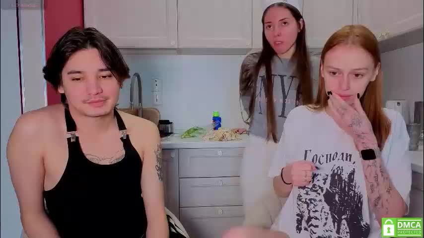 ihavepaws33 Cam Model Chat January 29, 2026