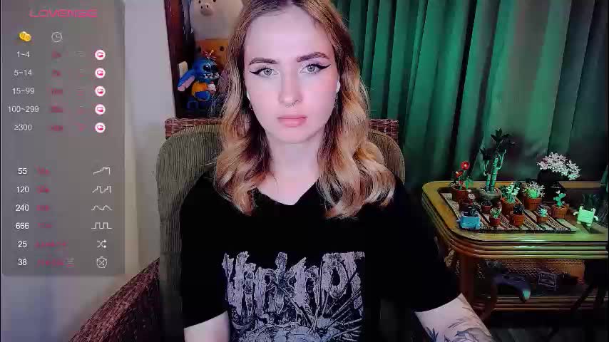 shyfoxxxy Cam Model Chat January 30, 2026