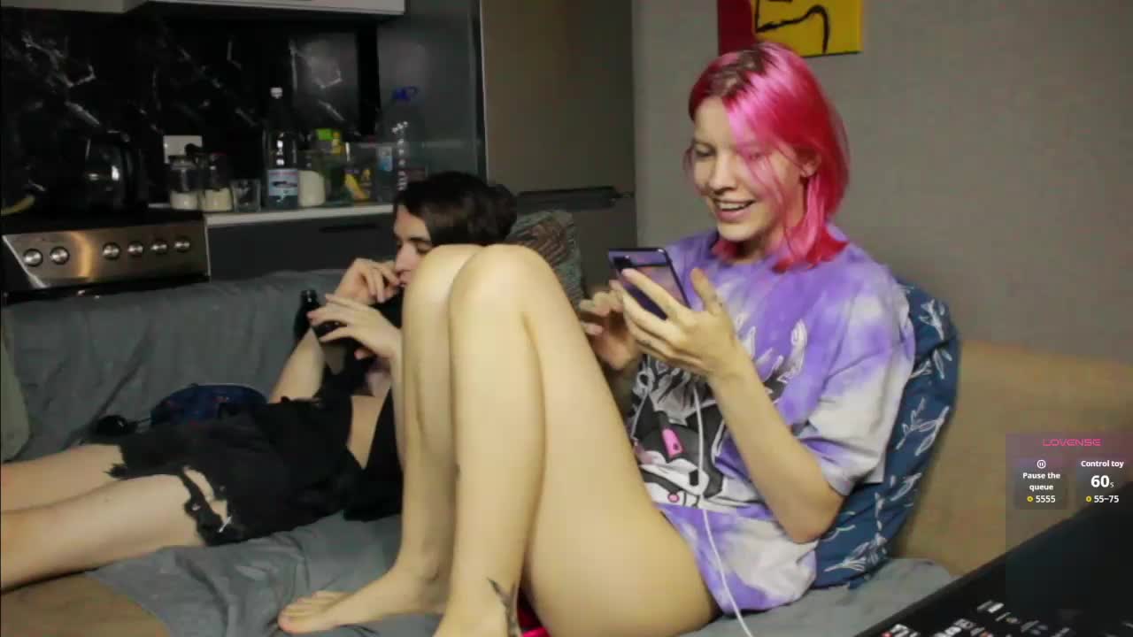 Kamala_Adele Cam Model Chat January 30, 2026