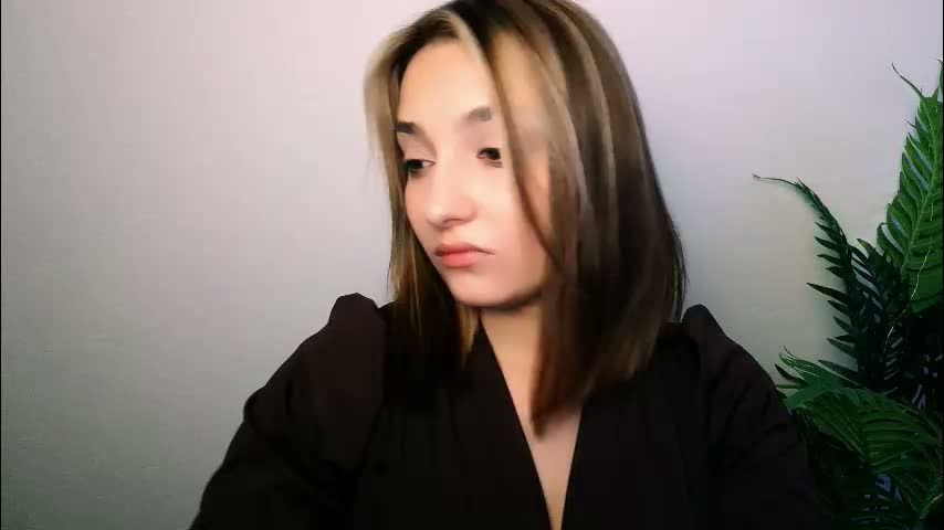 veryveryshygirl Cam Model Chat January 30, 2026