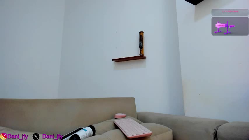 Dani_javi Cam Model Chat January 30, 2026