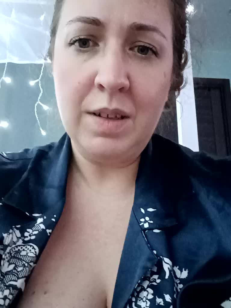 Your_favorite_couple Cam Model Chat January 31, 2026