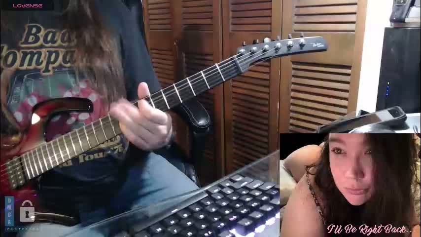 livewifecambjs Cam Model Chat January 31, 2026