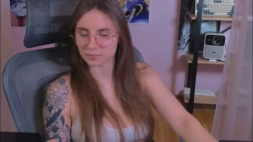 _lovelylove_ Cam Model Chat January 31, 2026