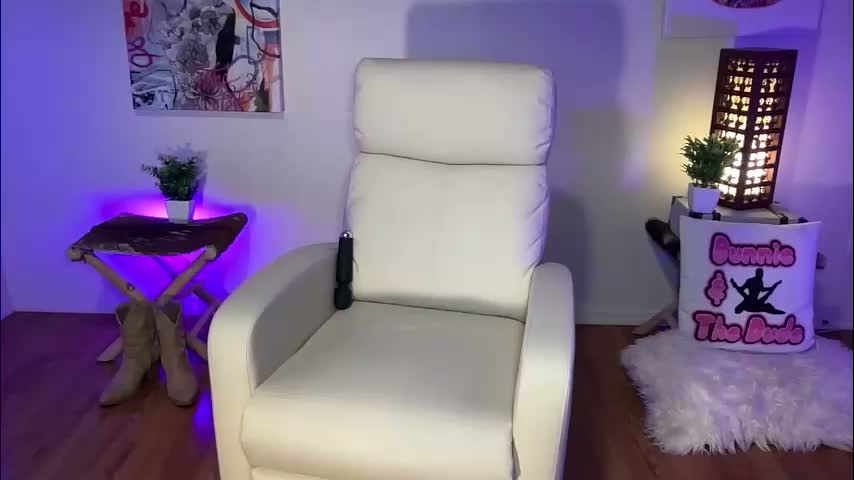 bunnieandthedude Cam Model Chat January 31, 2026