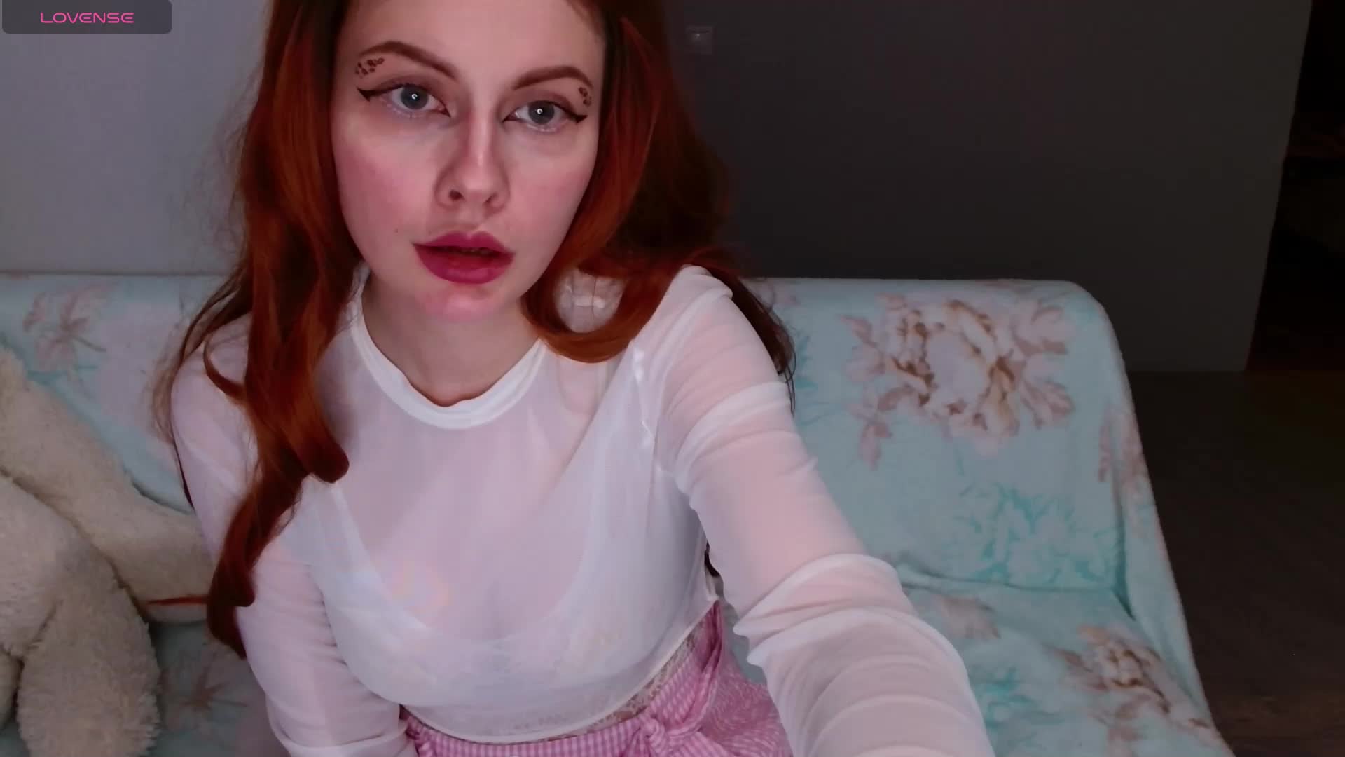 MarfaLove Cam Model Chat February 1, 2026