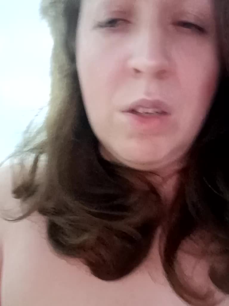 Your_favorite_couple Cam Model Chat February 1, 2026