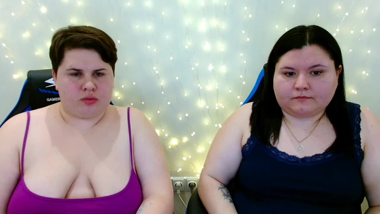 BeckyAndEllen Cam Model Chat February 1, 2026