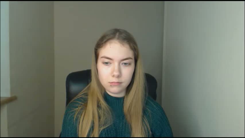 zoey_deuttch Cam Model Chat February 1, 2026