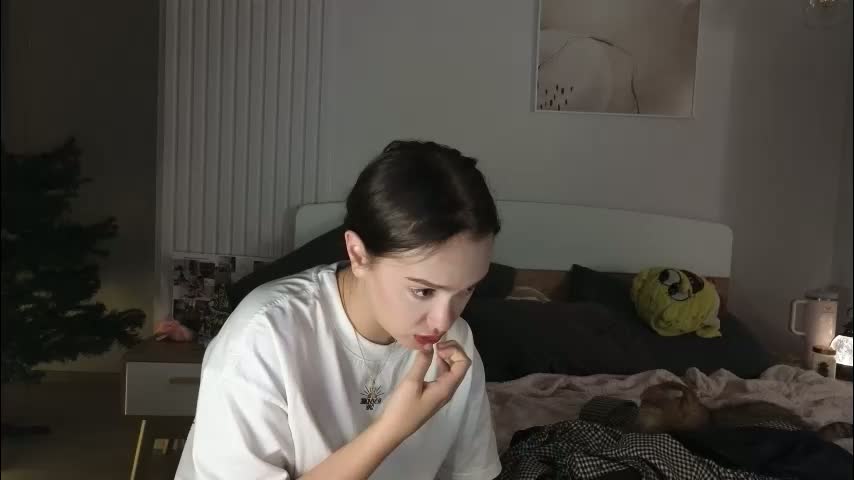 evi_woow Cam Model Chat February 1, 2026