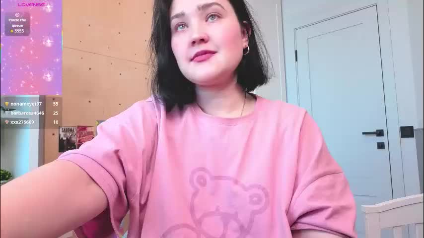 smartandamazing Cam Model Chat February 1, 2026