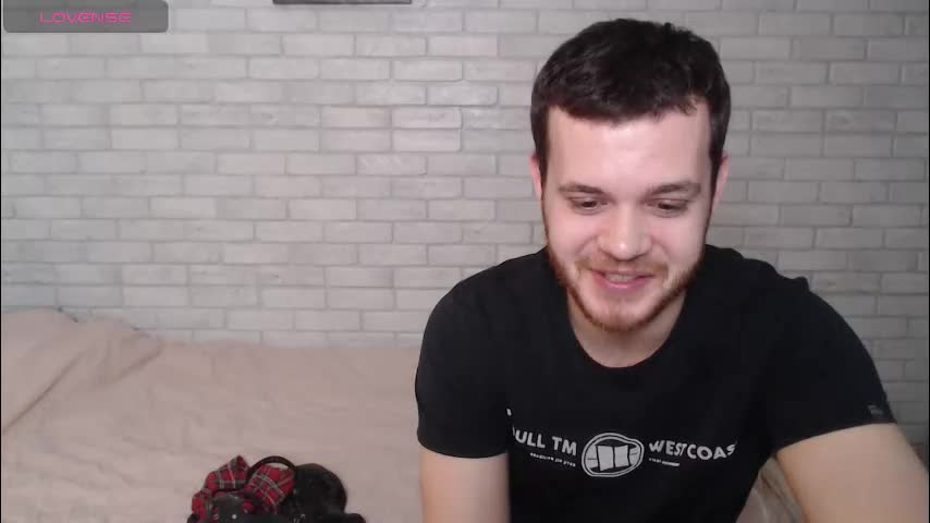 fuckyoursecretary Cam Model Chat February 1, 2026