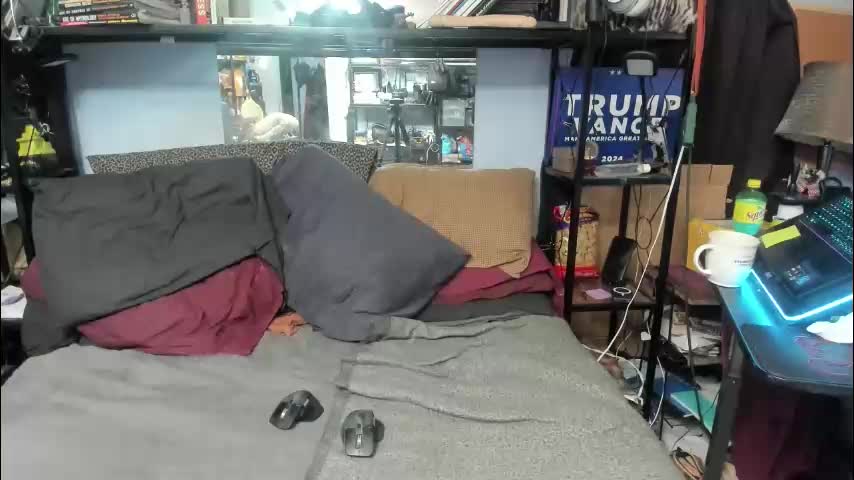 pink_black Cam Model Chat February 1, 2026