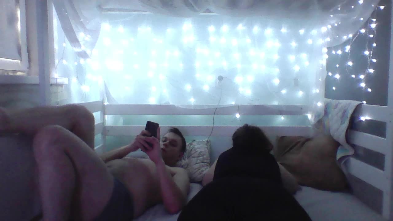 Your_favorite_couple Cam Model Chat February 2, 2026