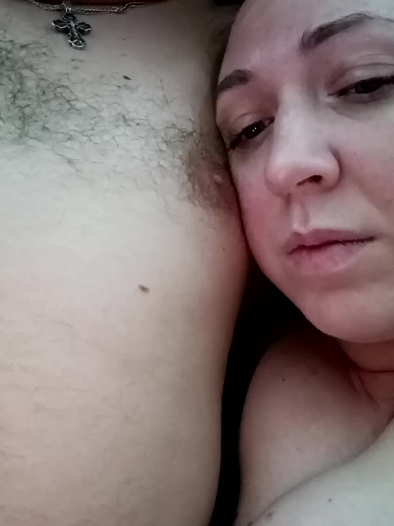 Your_favorite_couple Cam Model Chat February 2, 2026