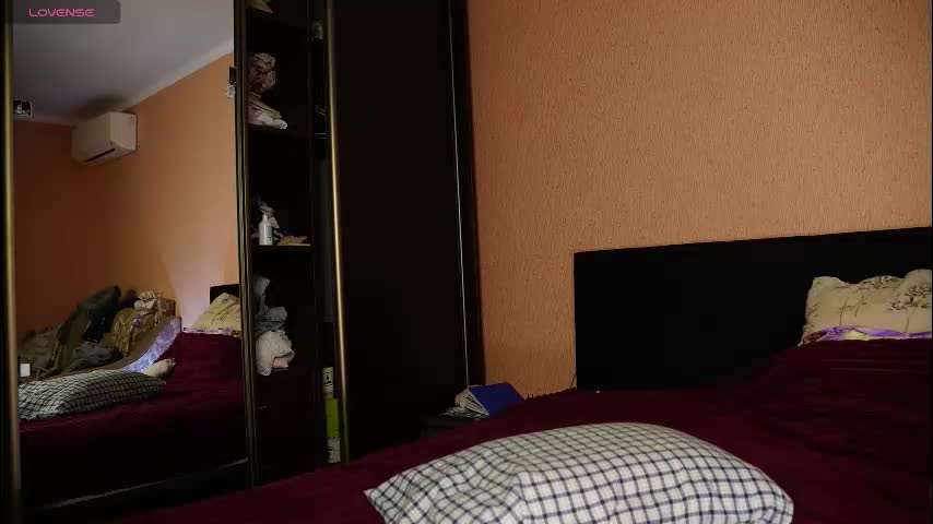 bluecherryyy Cam Model Chat February 2, 2026