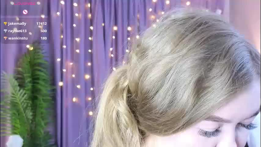 berry_bloom Cam Model Chat February 2, 2026