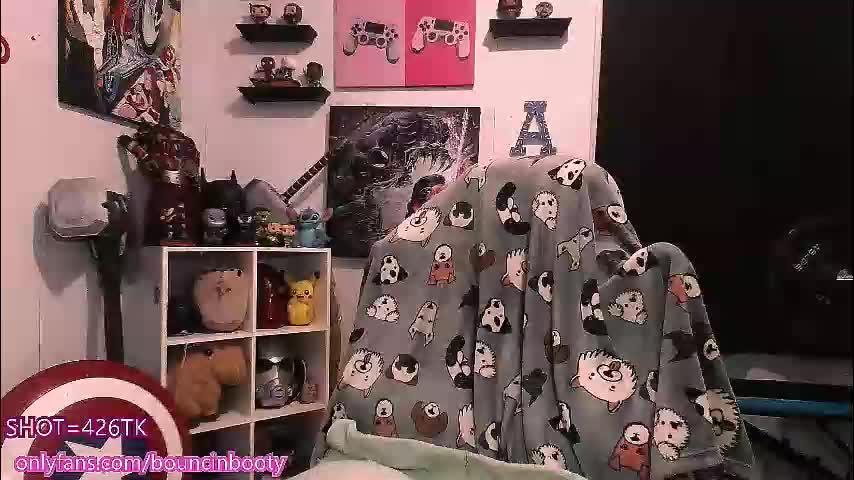 bouncinbooty Cam Model Chat February 2, 2026