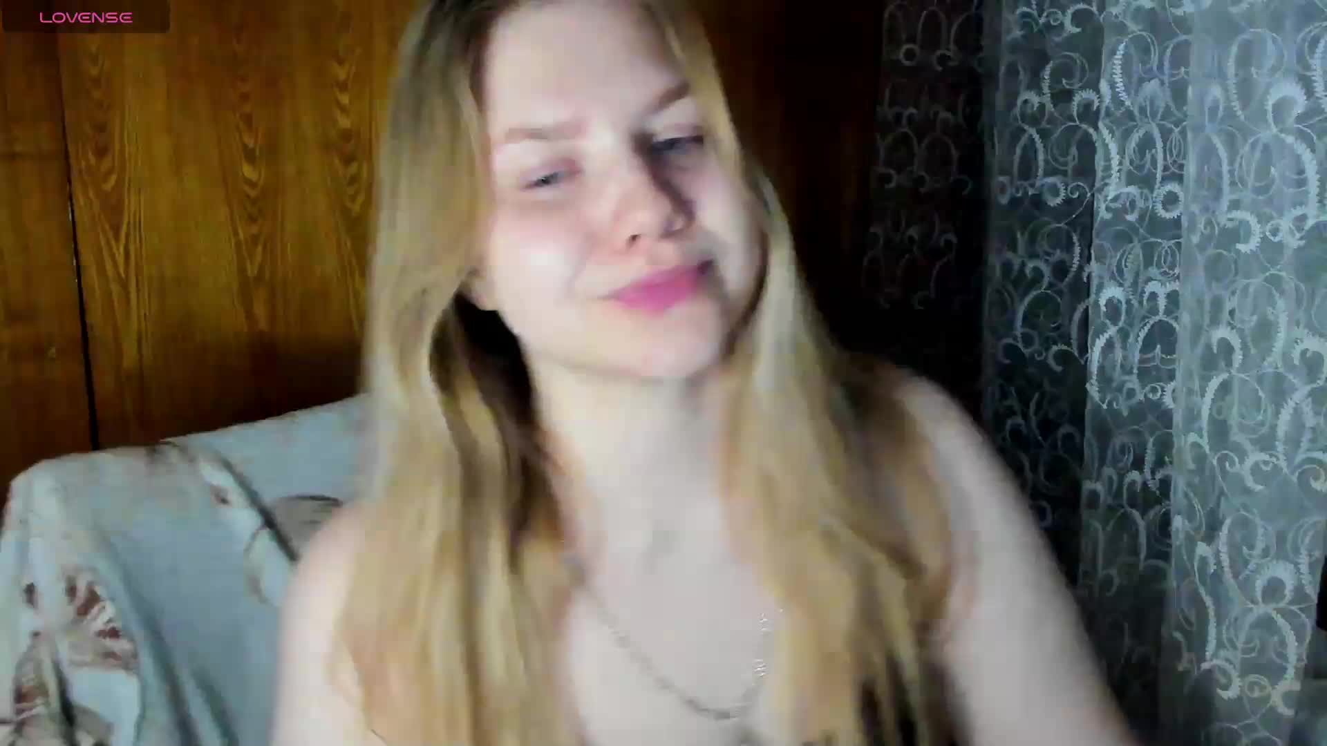 Emma-Frizea Cam Model Chat February 2, 2026