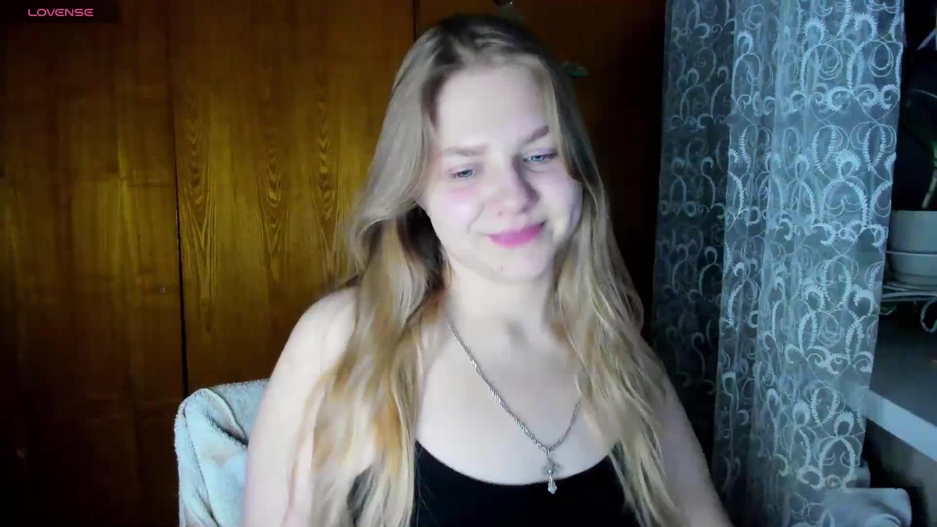 Emma-Frizea Cam Model Chat February 2, 2026