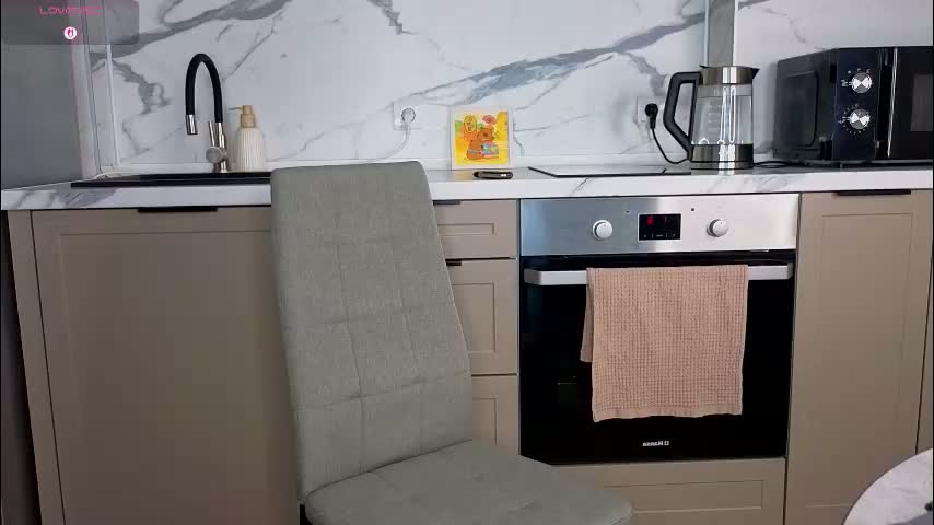 t_tragedienne Cam Model Chat February 2, 2026