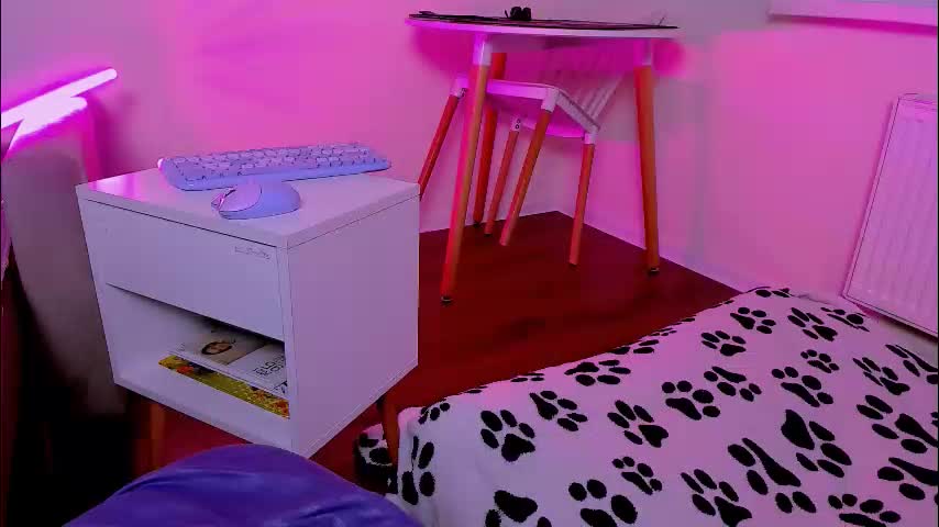 ladytrep Cam Model Chat February 2, 2026