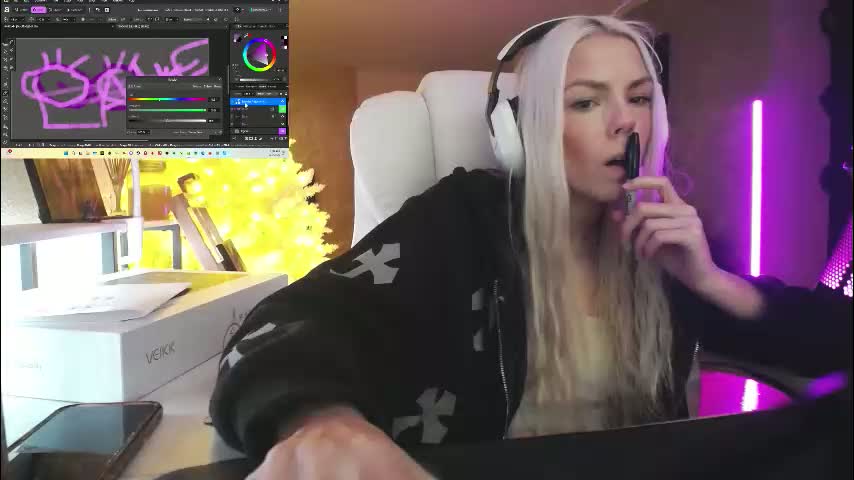 tinykylie Cam Model Chat February 12, 2026