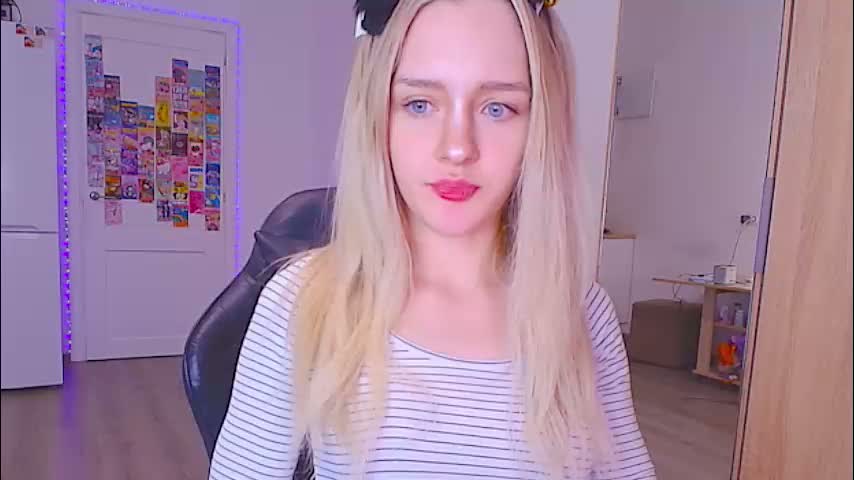 sailormoon666_ Cam Model Chat February 12, 2026