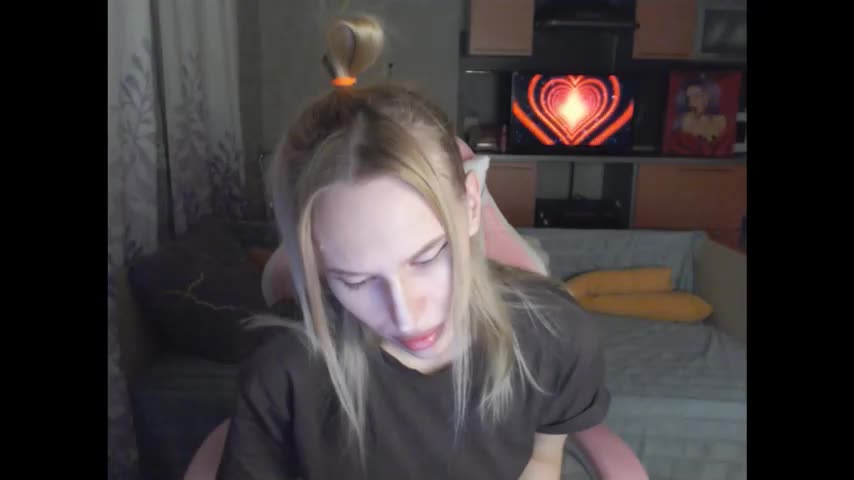 elsa_shine Cam Model Chat February 12, 2026