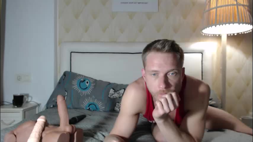 redheadxxl Cam Model Chat February 13, 2026