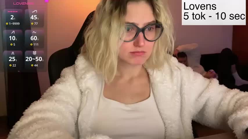 Sexy_Sweets Cam Model Chat February 13, 2026