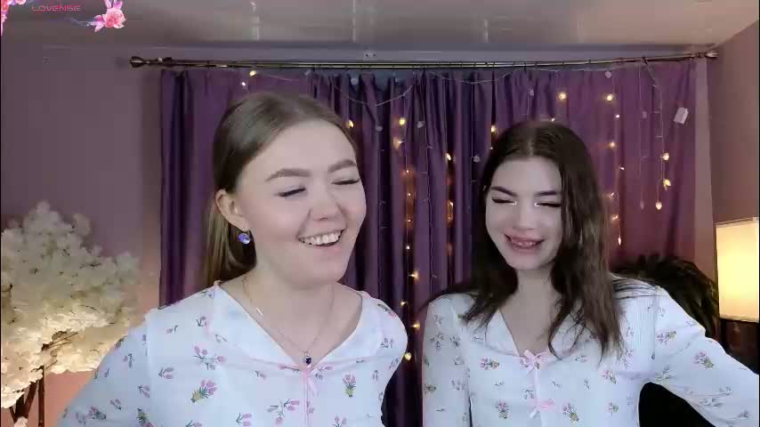 berry_bloom Cam Model Chat February 13, 2026