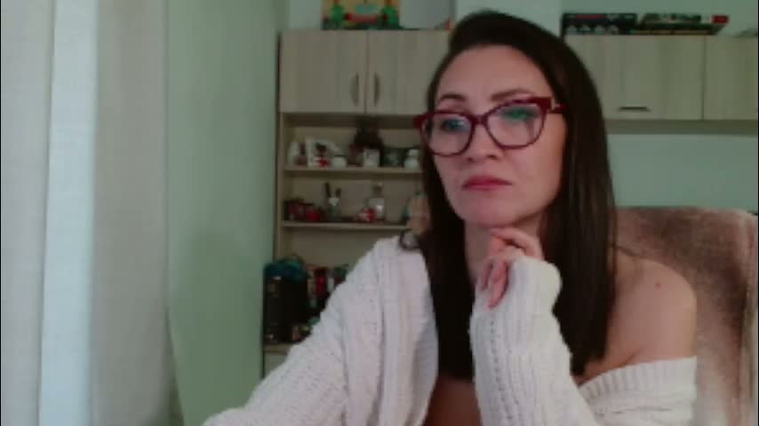 vanessalarahot Cam Model Chat February 13, 2026