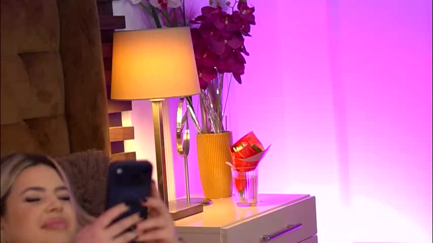 sophieboobsx Cam Model Chat February 13, 2026