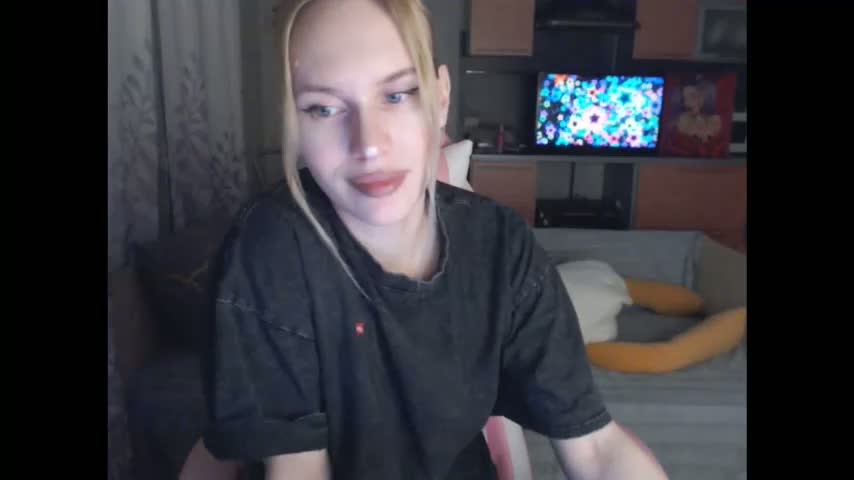 elsa_shine Cam Model Chat February 13, 2026