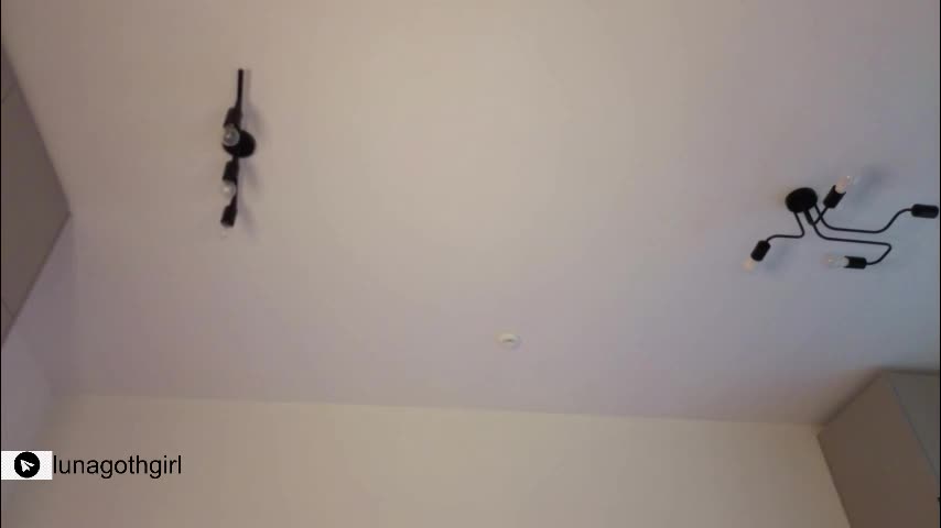 lunagothgirl Cam Model Chat February 13, 2026