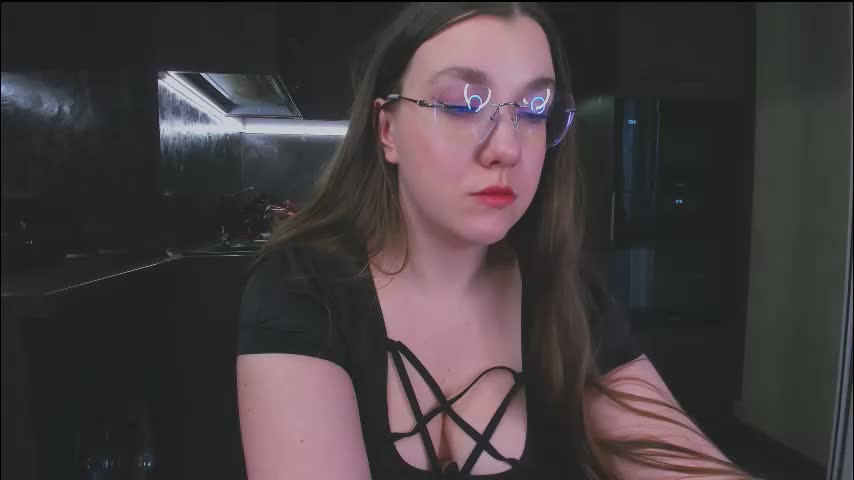 alisaxfox Cam Model Chat February 13, 2026