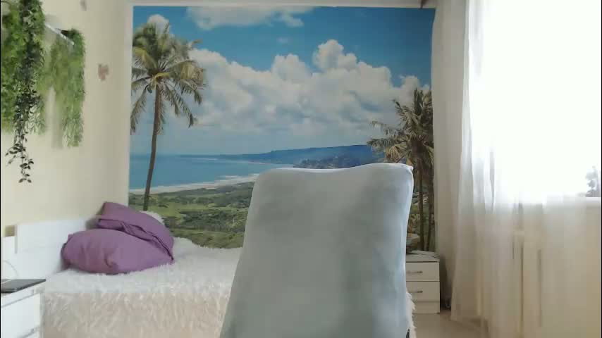 soaring_love Cam Model Chat February 13, 2026