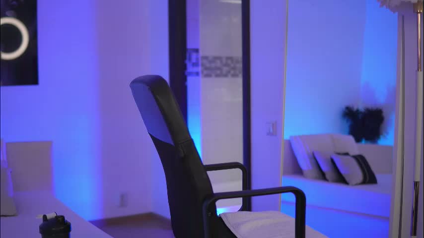 ellenkarter Cam Model Chat February 13, 2026