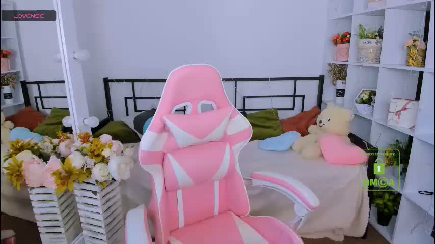 elma_lily Cam Model Chat February 13, 2026