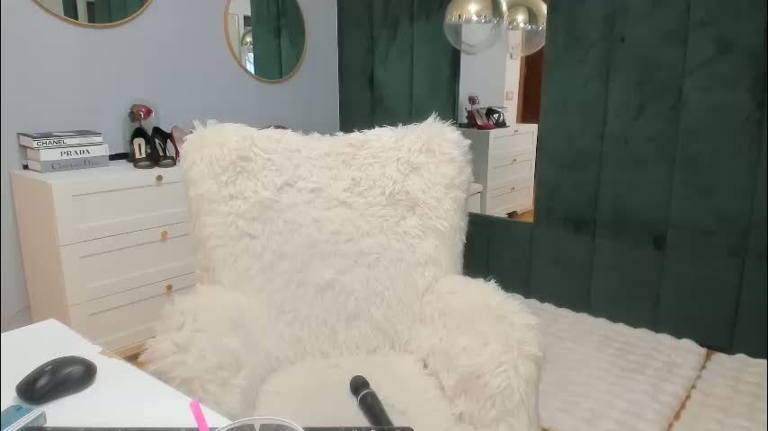 elisabaxter Cam Model Chat February 13, 2026