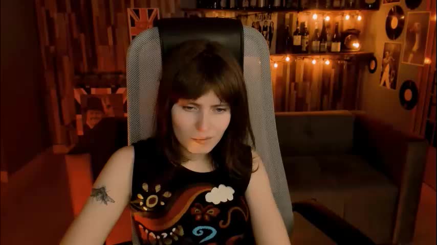 lolaasmus Cam Model Chat February 13, 2026