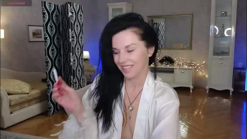 lina_flore Cam Model Chat February 13, 2026
