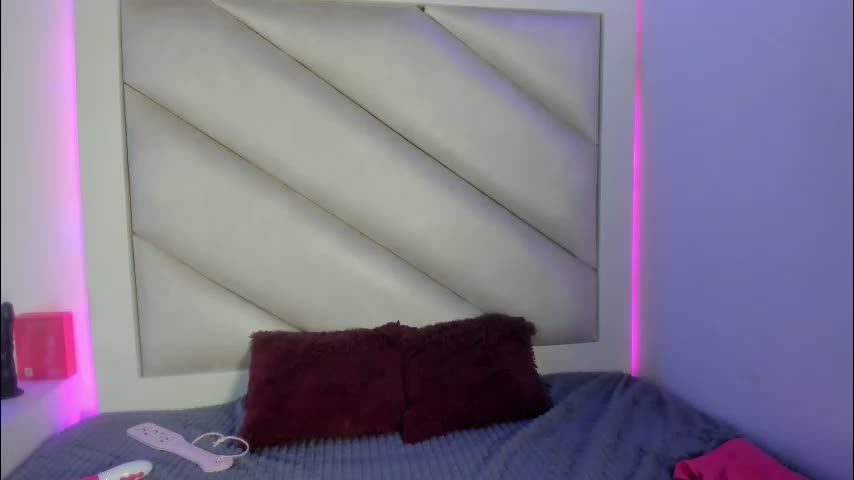 emma__js_ Cam Model Chat February 13, 2026