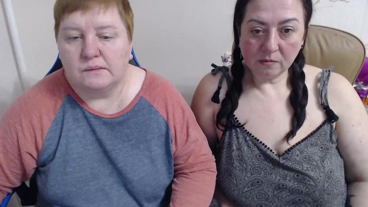 XMollyJaneEX Cam Model Chat February 23, 2026