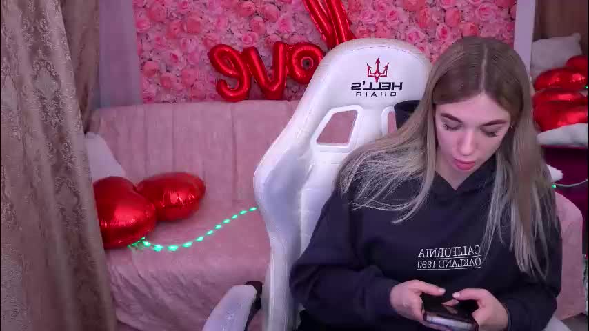 arinawong Cam Model Chat February 23, 2026