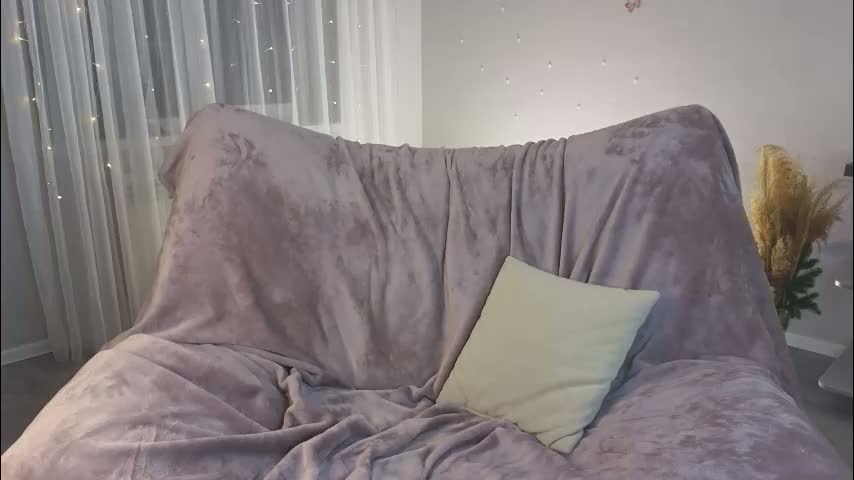 lunariabliss Cam Model Chat February 23, 2026