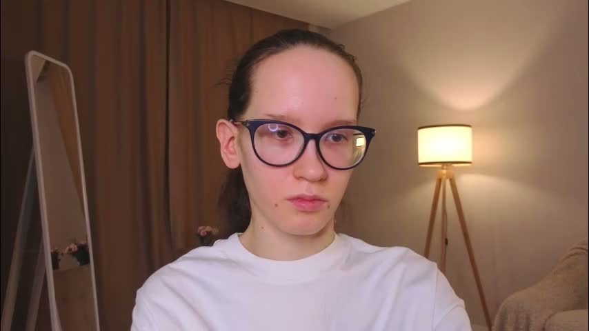 lynettebails Cam Model Chat February 23, 2026