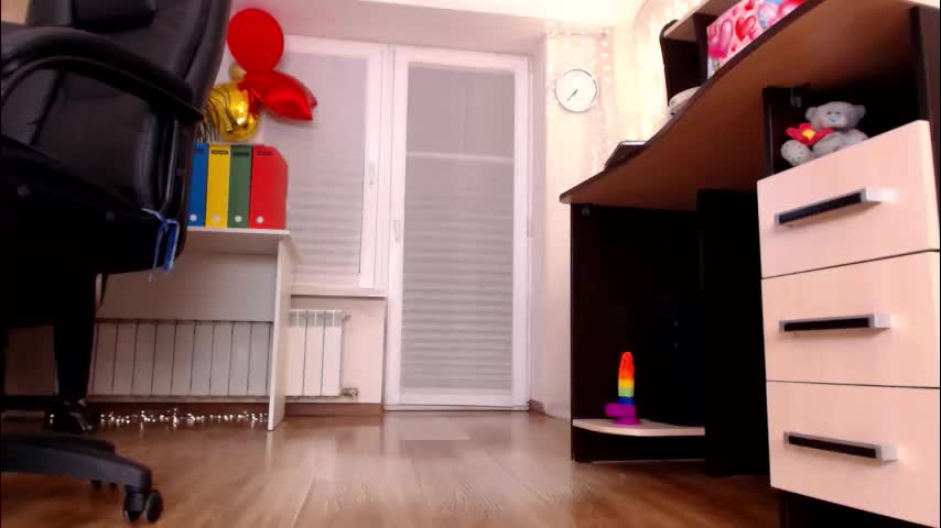 hottdoll611 Cam Model Chat February 23, 2026